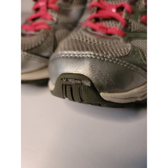 New Balance NB633 running womens  shoe - Picture 2 of 8